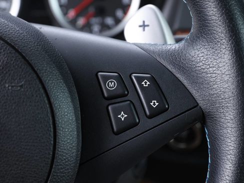 Used 2006 BMW M5 image 55