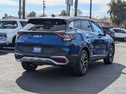Used 2023 Kia Sportage EX image 9