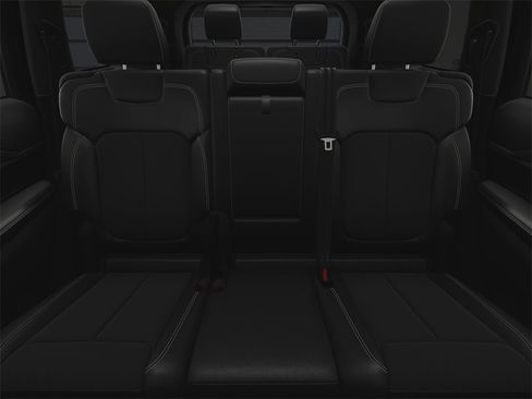 New 2025 Jeep Grand Cherokee L Altitude image 19