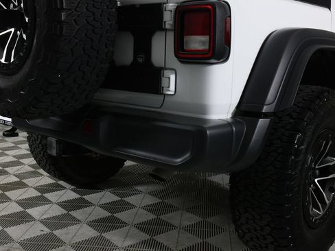 Used 2024 Jeep Wrangler Unlimited Sport AWD/4WD image 44