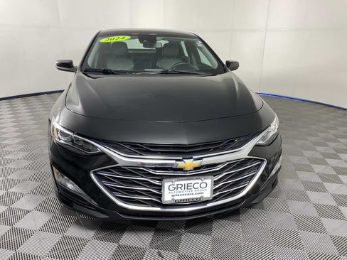 Used 2024 Chevrolet Malibu LT FWD image 3