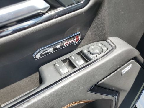 Used 2023 GMC Sierra 1500 AT4 w/ AT4 Premium Package AWD/4WD image 22