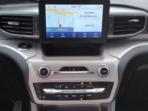 Used 2023 Ford Explorer XLT w/ Equipment Group 202A RWD image 18