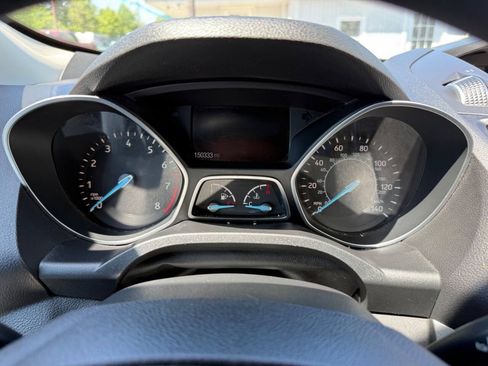 Used 2017 Ford Escape SE AWD/4WD image 8