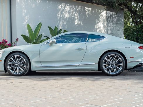 Used 2026 Bentley Continental GT AWD/4WD image 45
