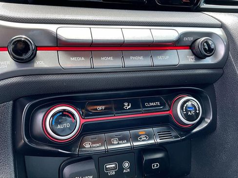 Used 2019 Hyundai Veloster Turbo FWD image 32