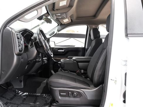 Used 2021 Chevrolet Silverado 1500 RST AWD/4WD image 3