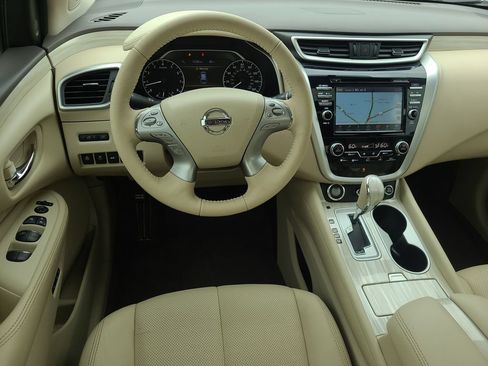 Used 2017 Nissan Murano Platinum w/ Platinum Technology Package FWD image 13