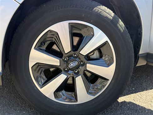 Used 2018 Subaru Forester 2.5i Premium AWD/4WD image 28