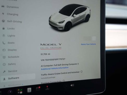Used 2023 Tesla Model Y Performance AWD/4WD image 23