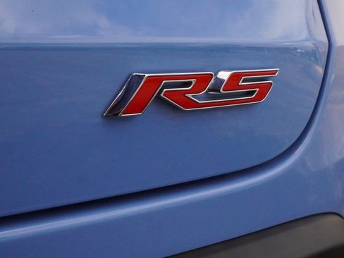 Used 2024 Chevrolet Trax RS w/ Sunroof Package FWD image 35