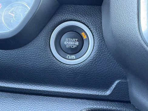 Used 2022 RAM 1500 Big Horn AWD/4WD image 7