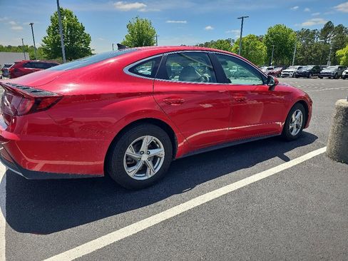 Used 2021 Hyundai Sonata SE FWD image 4