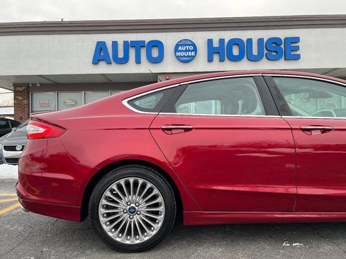Used 2013 Ford Fusion Titanium w/ Titanium Driver Assist Pkg image 38