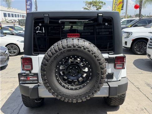 Used 2015 Jeep Wrangler Unlimited Sport AWD/4WD image 14