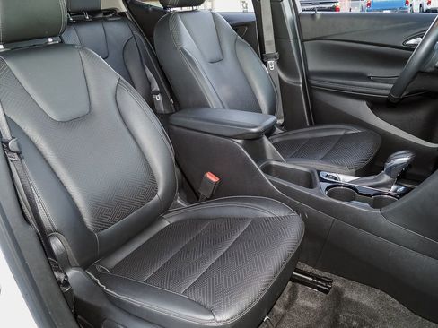 Certified 2022 Buick Encore GX Essence w/ Experience Buick Package image 22