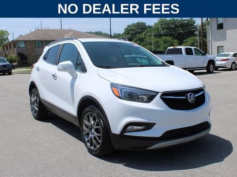 Used 2019 Buick Encore Sport Touring w/ Safety Package FWD image 2