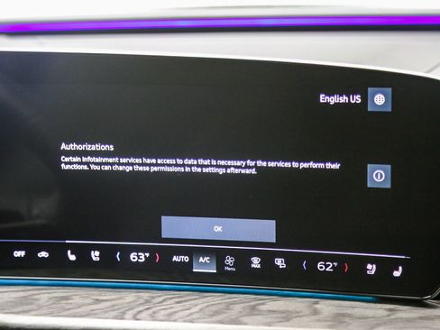 Certified 2025 Audi Q5 Prestige AWD/4WD image 15