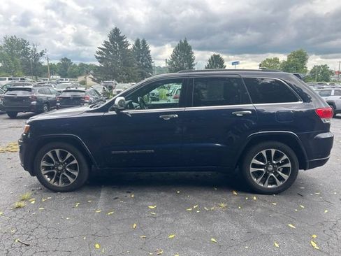Used 2018 Jeep Grand Cherokee Overland AWD/4WD image 7
