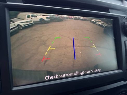 Used 2019 Nissan Titan S w/ S Utility Package image 26