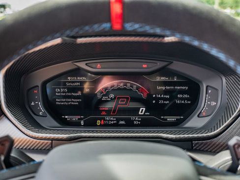 Used 2024 Lamborghini Urus Performante AWD/4WD image 33