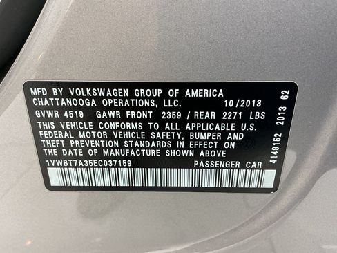 Used 2014 Volkswagen Passat 1.8T SE FWD image 49