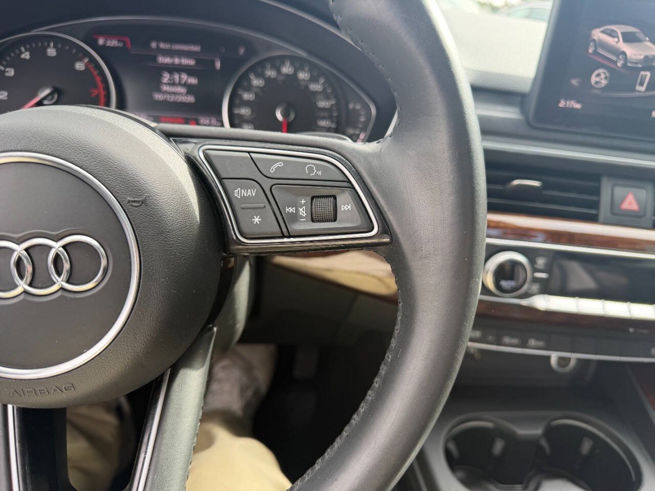 Used 2019 Audi A4 2.0T Premium w/ Convenience Package AWD/4WD image 32