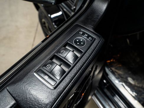 Used 2018 Mercedes-Benz G 550 image 28