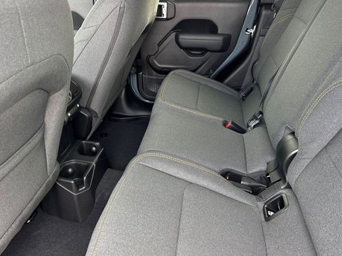 New 2026 Jeep Gladiator Sport image 9