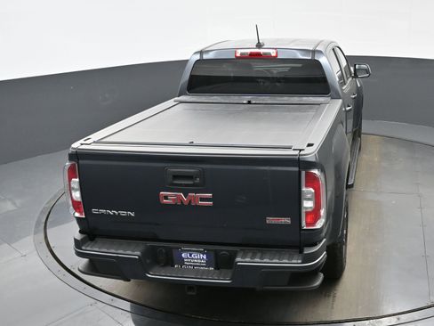 Used 2015 GMC Canyon SLE w/ All-Terrain Package image 36