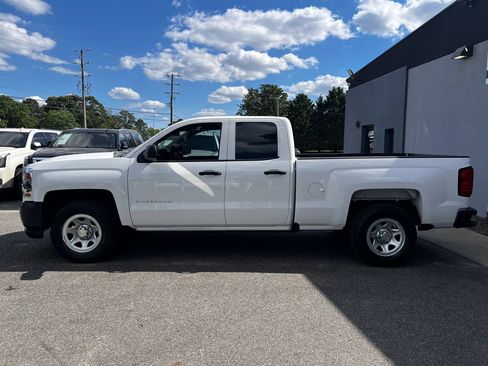 Used 2017 Chevrolet Silverado 1500 W/T w/ Trailering Package RWD image 8
