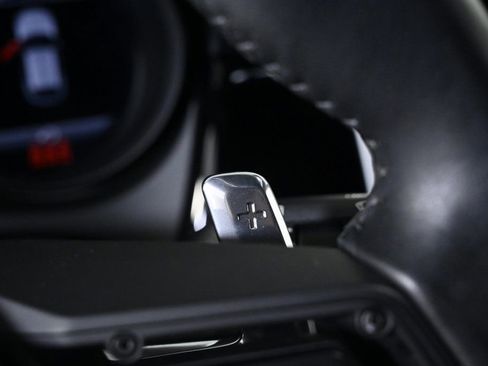 Certified 2023 Porsche Macan S image 25