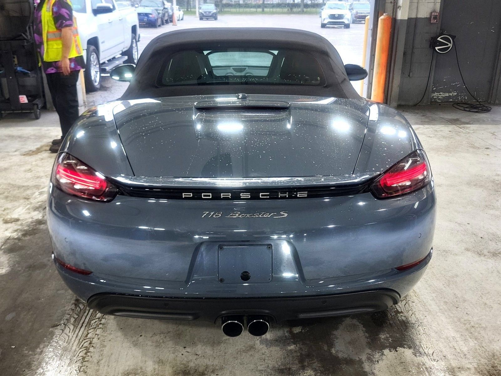 Used 2017 Porsche 718 Boxster S RWD image 5