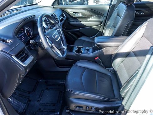 Used 2023 GMC Terrain SLT w/ LPO, Floor Liner Package image 8
