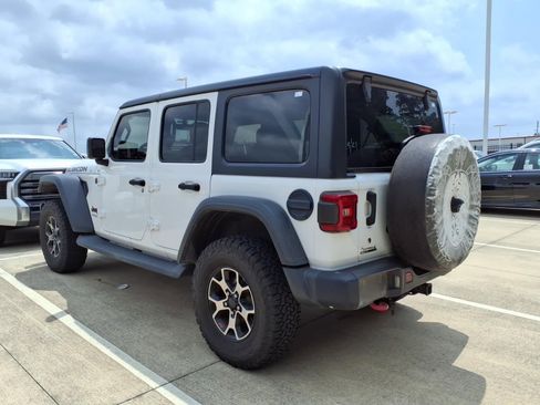 Used 2018 Jeep Wrangler Unlimited Rubicon w/ Dual Top Group AWD/4WD image 2