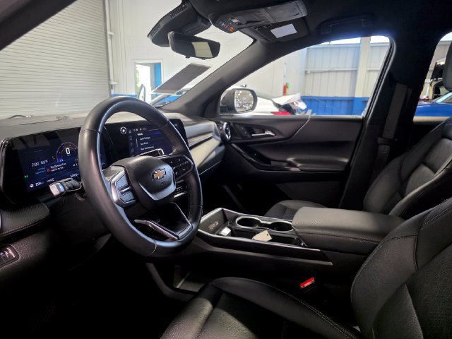 Used 2025 Chevrolet Equinox LT w/ Convenience Package II AWD/4WD image 23