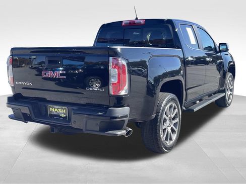 Used 2019 GMC Canyon Denali image 3