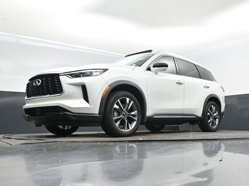 Certified 2023 INFINITI QX60 Luxe w/ Cargo Package image 41