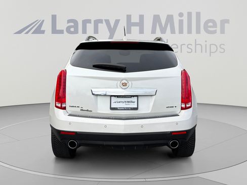 Used 2010 Cadillac SRX Premium AWD/4WD image 4