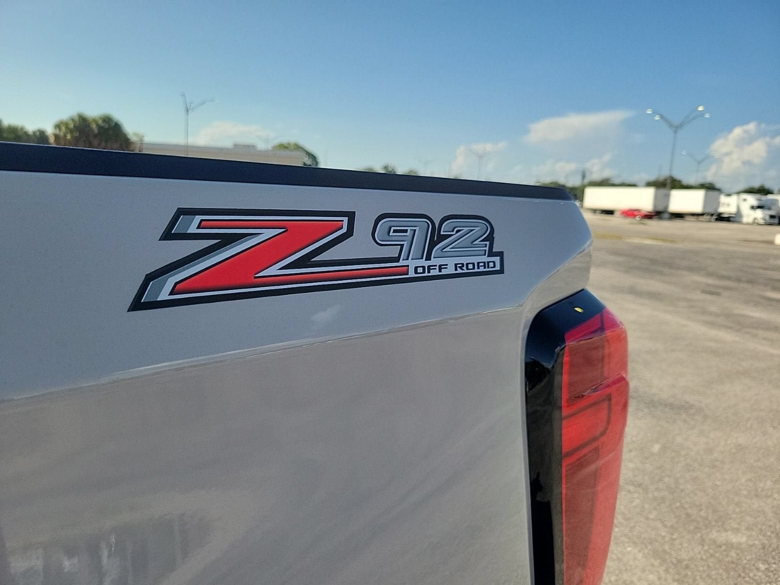 New 2026 GMC Sierra 1500 AT4 w/ Technology Package AWD/4WD image 10
