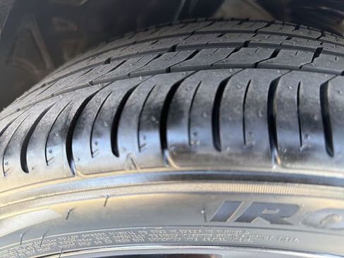 Used 2020 Chrysler 300 S RWD image 33
