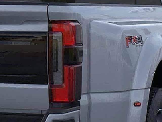 New 2026 Ford F450 Platinum w/ FX4 Off-Road Package AWD/4WD image 75