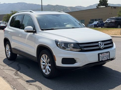 Used 2017 Volkswagen Tiguan Wolfsburg Edition FWD image 6