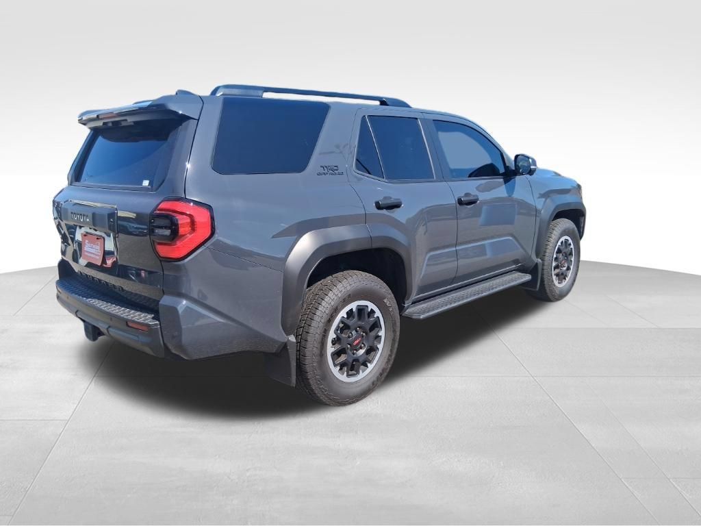 Used 2025 Toyota 4Runner TRD Off-Road Premium w/ Tow Technology Package AWD/4WD image 5