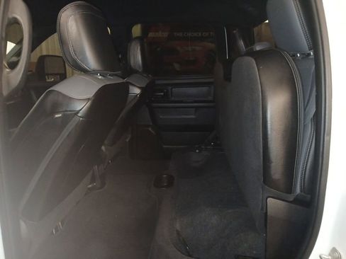 Used 2024 RAM 3500 Tradesman w/ Chrome Appearance Group image 40