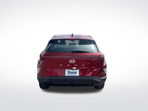 New 2026 Hyundai Kona SE image 5