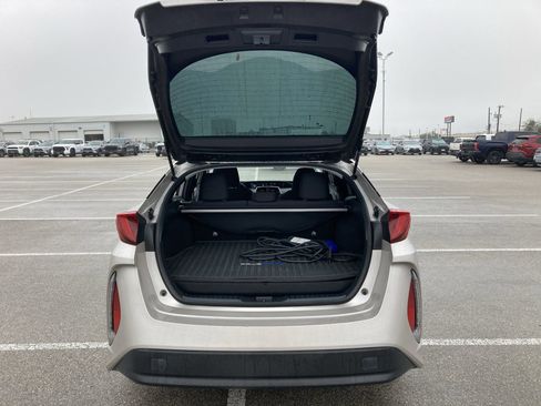 Certified 2022 Toyota Prius Prime LE image 21