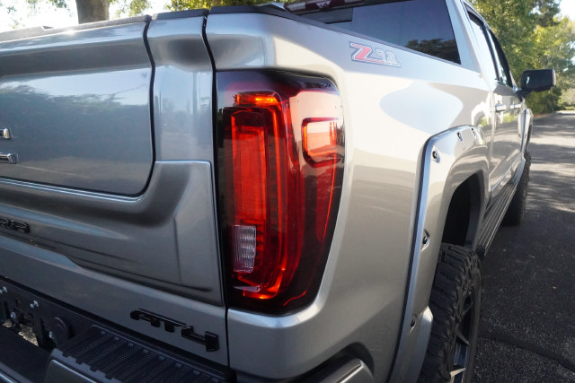 Used 2023 GMC Sierra 1500 AT4 w/ AT4 Premium Package AWD/4WD image 36