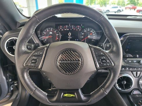 Used 2020 Chevrolet Camaro SS RWD image 3