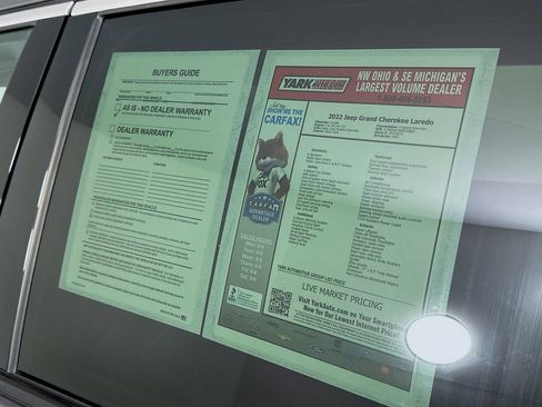 Certified 2022 Jeep Grand Cherokee Laredo w/ Luxury Tech Group I image 16